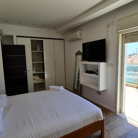 La-Palmore Luxury Apart-Residense Resort With Pool First Line Sea Side 埃拉特 外观 照片