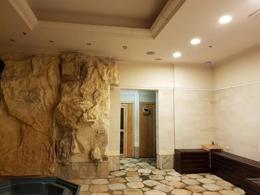 La-Palmore Luxury Apart-Residense Resort With Pool First Line Sea Side 埃拉特 外观 照片