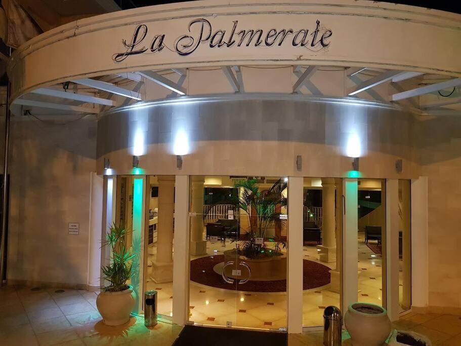 La-Palmore Luxury Apart-Residense Resort With Pool First Line Sea Side 埃拉特 外观 照片