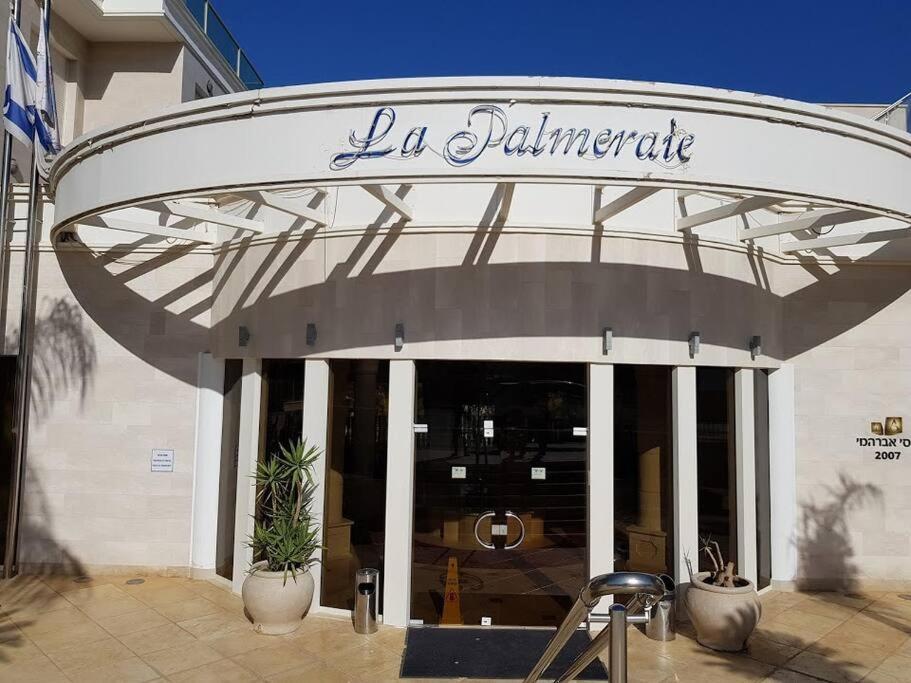 La-Palmore Luxury Apart-Residense Resort With Pool First Line Sea Side 埃拉特 外观 照片