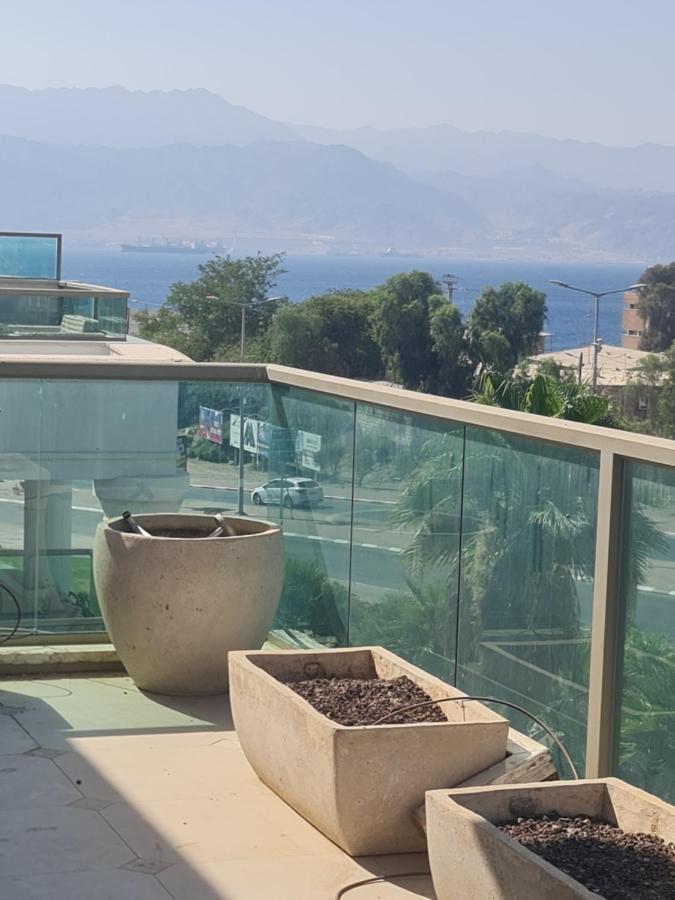 La-Palmore Luxury Apart-Residense Resort With Pool First Line Sea Side 埃拉特 外观 照片