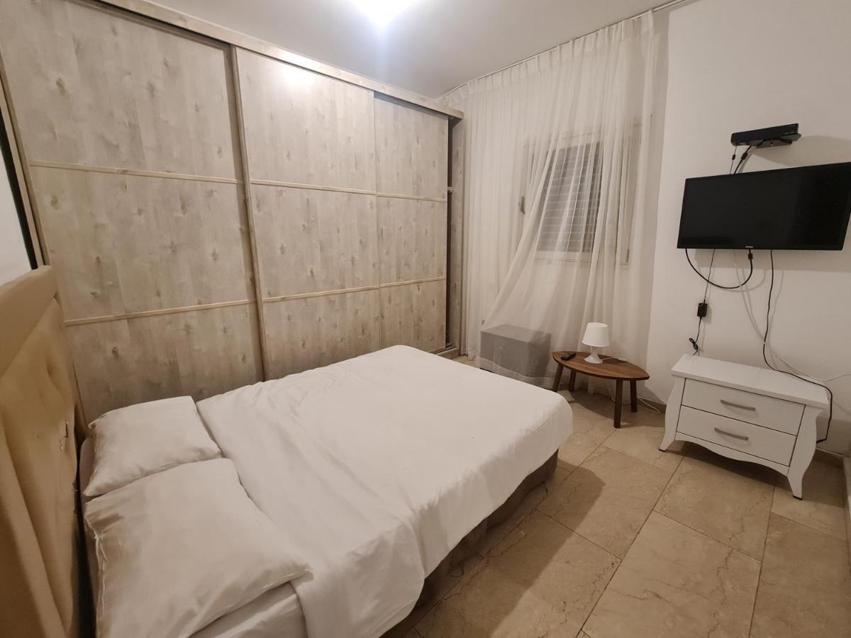 La-Palmore Luxury Apart-Residense Resort With Pool First Line Sea Side 埃拉特 外观 照片