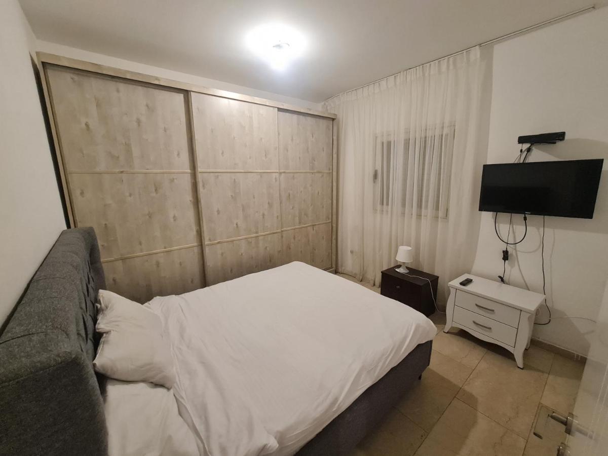 La-Palmore Luxury Apart-Residense Resort With Pool First Line Sea Side 埃拉特 外观 照片