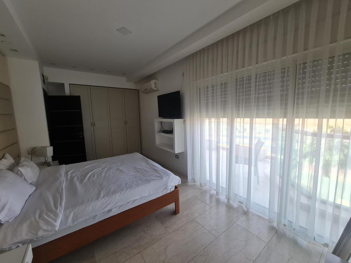 La-Palmore Luxury Apart-Residense Resort With Pool First Line Sea Side 埃拉特 外观 照片